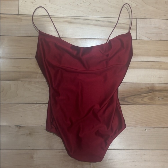 LULU’S TALKING SMOOTH RED COWL NECK BODYSUIT - Picture 3 of 6